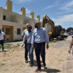 El ministro Ferraresi recorrió obras de viviendas en distintos barrios de Avellaneda