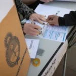 Reelecciones indefinidas en Buenos Aires: en años impares no hay que discutir leyes electorales