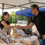 Mercado Activo: lista de compras en mano y a aprovechar