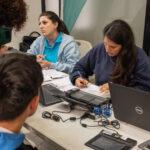 Operativos de documentación en barrios varelenses