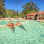 El complejo termal con vistas al océano Atlántico