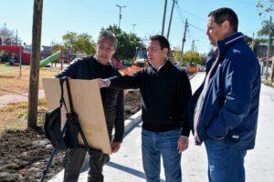 Andrés Watson anunció nuevos asfaltos en Villa del Plata con recursos municipales