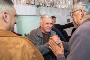 Carlos Balor visitó el Centro de Jubilados María Angélica