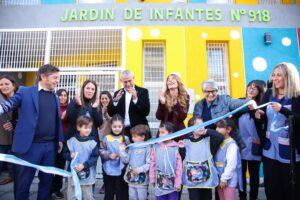 Jorge Ferraresi, Magdalena Sierra y Axel Kicillof inauguraron el jardín de infantes 918 en Villa Domínico