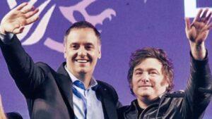 Ahora empiezan a aparecer hasta los presta nombres