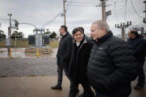 Kicillof inauguró una subestación eléctrica en un pueblito de Salto