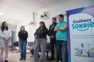 El Municipio entregó más de 20 prótesis dentales a vecinas y vecinos de Quilmes Oeste
