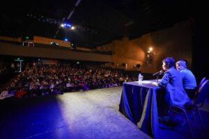 Con la presencia de Mayra Mendoza que explicó el proyecto de Ley Ema, el municipio relanzó el programa “QuilmESI en entornos digitales”