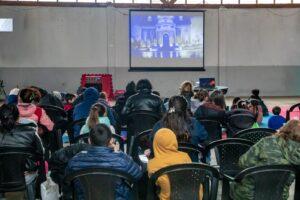 Las vacaciones de invierno se disfrutan con Cine en los Barrios