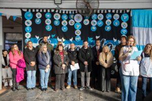 Más de 300 estudiantes de Berazategui prometieron lealtad a la Bandera argentina