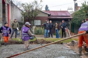 Plan Municipal de Bacheo: tareas de reparación de calzada en San Francisco Solano