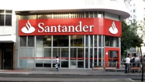 Endeudamiento y mora en familias y empresas