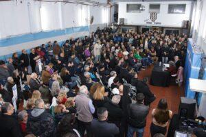 “la gente va a volver a confiar en nosotros si apoyamos con hechos nuestras palabras”