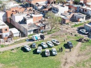 Operativo antidrogas: detenciones y derribo de búnkers