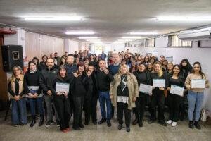 80 personas recibieron su certificado por finalizar el curso sobre “Lengua de Señas Argentinas” (LSA)