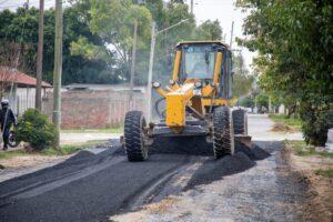 Nuevo asfalto para el barrio Jacarandá