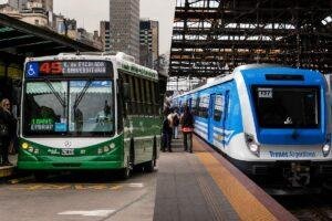 Nadie piensa que el menor uso de transporte es porque hay menos gente que trabaja?