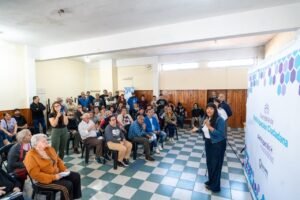El municipio anunció la construcción de 47 nuevas cuadras de asfalto en Villa La Florida con fondos propios
