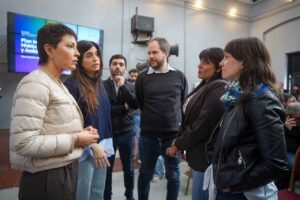 Mayra y Eva Mieri junto a Daniela Vilar participaron de una jornada sobre las implicancias del fenómeno meteorológico “El Niño”