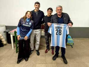 Reconocimiento para dos de los protagonistas del Mundial de Hockey Masculino 2026
