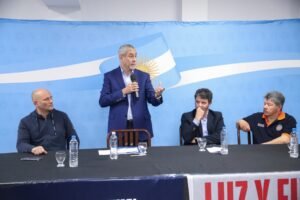 Ferraresi se reunió con la Sociedad Rural de Chivilcoy