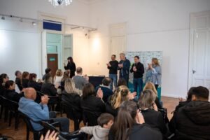 Capacitación del personal municipal en Lengua de Señas Argentina (LSA)