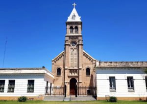 Tiene 400 habitantes y sobrevivió a una histórica inundación