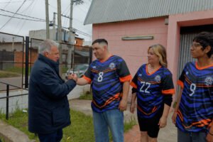 Carlos Balor estuvo presente en la Copa Solidaria de Vóley