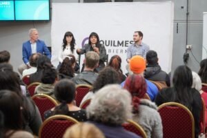 El municipio lanzó un programa de microcréditos para emprendedores y emprendedoras del distrito