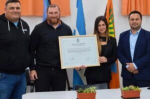La Cámara de Diputados de la Provincia de Buenos Aires otorgo un reconocimiento a la E.E.T. Nº 3 de Berazategui