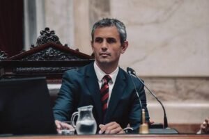 Otro funcionario público que termino procesado, esta vez fue un socio de Menem
